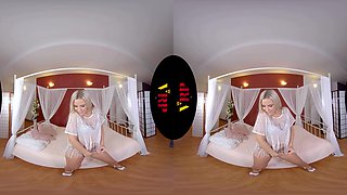 Do It Yourself - Blonde Babe Solo Masturbation High Definition Vr