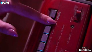 Russian Siri, Leo And Ahsoka In '90sstyle Sex orgy!