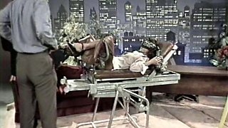 Amateur whorish brunette Bailey Brooks with