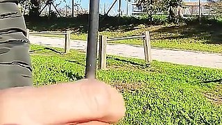 Flashing My Cock in Front a Eveyone in a Public Park and My Stepdaugher Helps Me Cumshot - Real Sex Risky