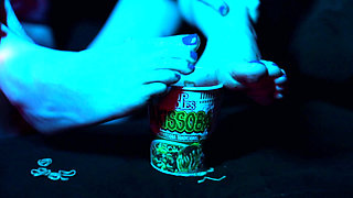 Sexy Feet Crushing Cup Noodles