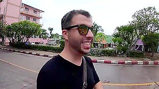 David Bond dating with big boobest in thailand FULL: ouo.io/nNltEYf