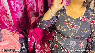 Shruti Aunty Fucking Hard by Sameer Stepson Friend Come to Room Then Seen My Figure Mode in Horny