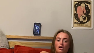 Self filmed Scottish goth slut shaky thighs heavy moans as fingers buries deep
