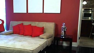 Big boob brunette masturbates on webcam