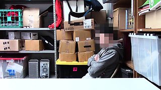 ShopLyfter - Guy Gets Dominated by LP Officer