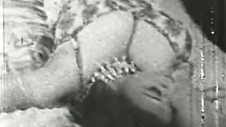 Retro Porn Archive Video: Bra Busters From 1950 60s 01