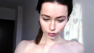 Beauty small tit amateur teen masturbating her shaved pussy