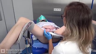 PRIVATE-PATIENT Med Gyno Lea 03