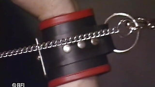 Male slave punished in his ass from femdom chick