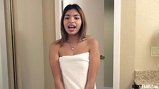 Kinky Family - Hazel Heart - Fuck romance with stepdaughter