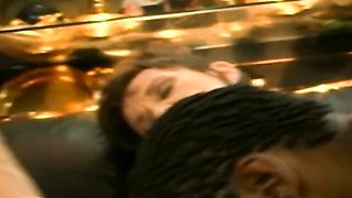 Glamour puss's blowjob sex