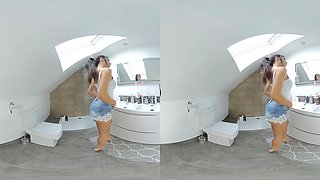 Roxy M, Shower Tease - Shower Striptease Shaved Pussy Big Ass