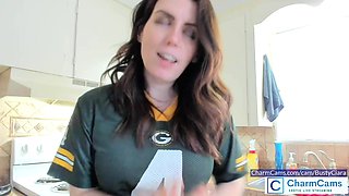 BustyCiara Sex chatroom at CharmCams