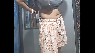 INDIAN PORN STAR SUHANA KHAN HAS DESI STYLE SEX WITH HER HUSBAND HINDI