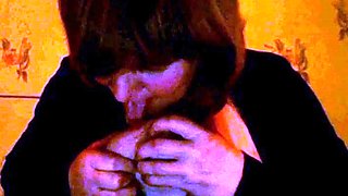 Mature Russian Amateur Irina Shows Off on Webcam