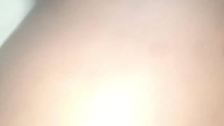 Big breasts girl looking for a parthner