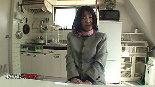Mature JAV seductive Kiyoe Majima pleasures herself wildly with vibrators vibes