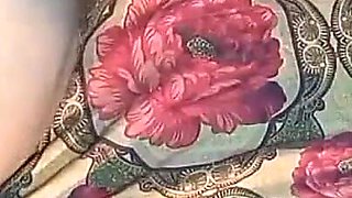 Pussy Fucking of Big Boobs and Phat Ass Desi Chubby with Dirty Hindi Audio, Cowgirl, Bareback, Side Fucking, Huddi Chud