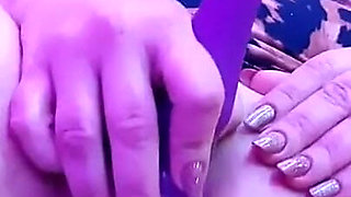 HER DILDO ORGASM IS NOT ENOUGH AND SHE CONTINUED FISTING PUSSY