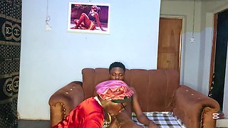 Baby Mama Drops by the House to Take This BBC and She Gives Hot Blowjob She’s Nasty