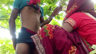 Desi Couple Coming Outside Nearby Forest Area and Fucking and Blowjob the Romance Today