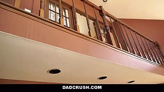 Dadcrush - learning how to touch herself (Taylor May) from step-dad
