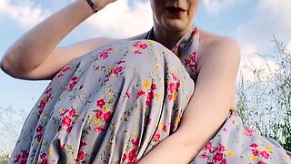 Amateur blonde slut outdoor banging following picnic