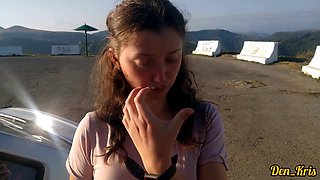Russian beauty agreed to publicly fuck in the fresh air.