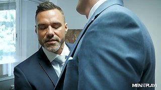 Tyrant Boss, Editor's Cut - MENatPLAY