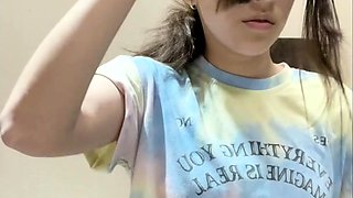 Brunette Solo Webcam Masturbation