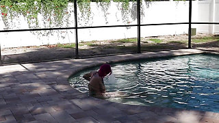 Pool Blowjob with Pedsrmeds
