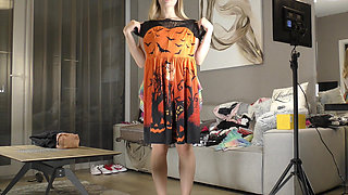 Incredibly Beautiful and Hot All Natural Big Tits Big Ass Blonde College Girl Comes for a Fashion Try on Turns a Porn Casting