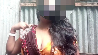 Savita Bhabhi Ki Showar Part 1