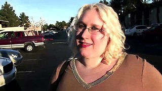 In this video, we have a beautiful amateur named Tina Rose