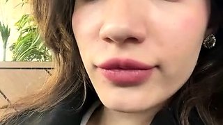 Shy_priincess masturbates in public toilet