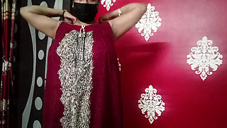 Homemade Indian MILF Pallavi in Uniform - Indian MILF Close-Up Masturbation, Wet Foreplay & Big Jiggly Tits