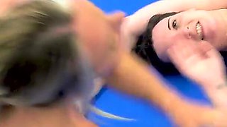 Rain0168 Ivy Rain Vs Kirsty Stroud Sexfight