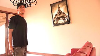 Horny Stud Finds a Beautiful Teen to Fuck with His Long Cock