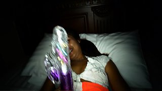 Thai teen dildoed herself and got a BWC