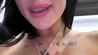 Melissa_crazy russian toilet camwhore