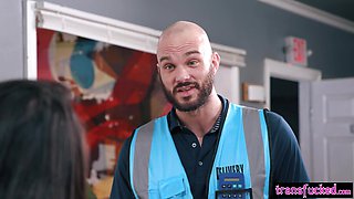 Courier shagged hot big penis shemale