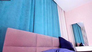 Brunette amateur homemade webcam ass