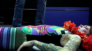 Tickle Wrestling Entertainment: Paula Bunion vs Punchy the