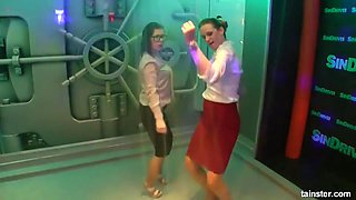 Drunk Lesbians Public Dancing