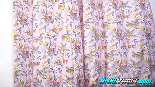 Big tits Latina Pamela Santos craves double penetration