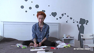 Ersties - Creative self-seduction with art student Frieda