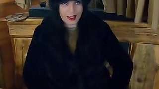 Milfycalla Deep Blow-job While Wearing Fur Coat and Shiny Boots 204