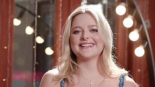 The hottest porn with blondie Jill Taylor, a steamy backstage scene