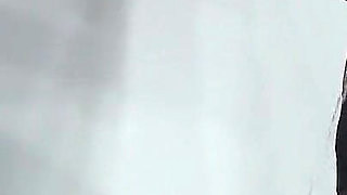 Pissing Babe in Nylon